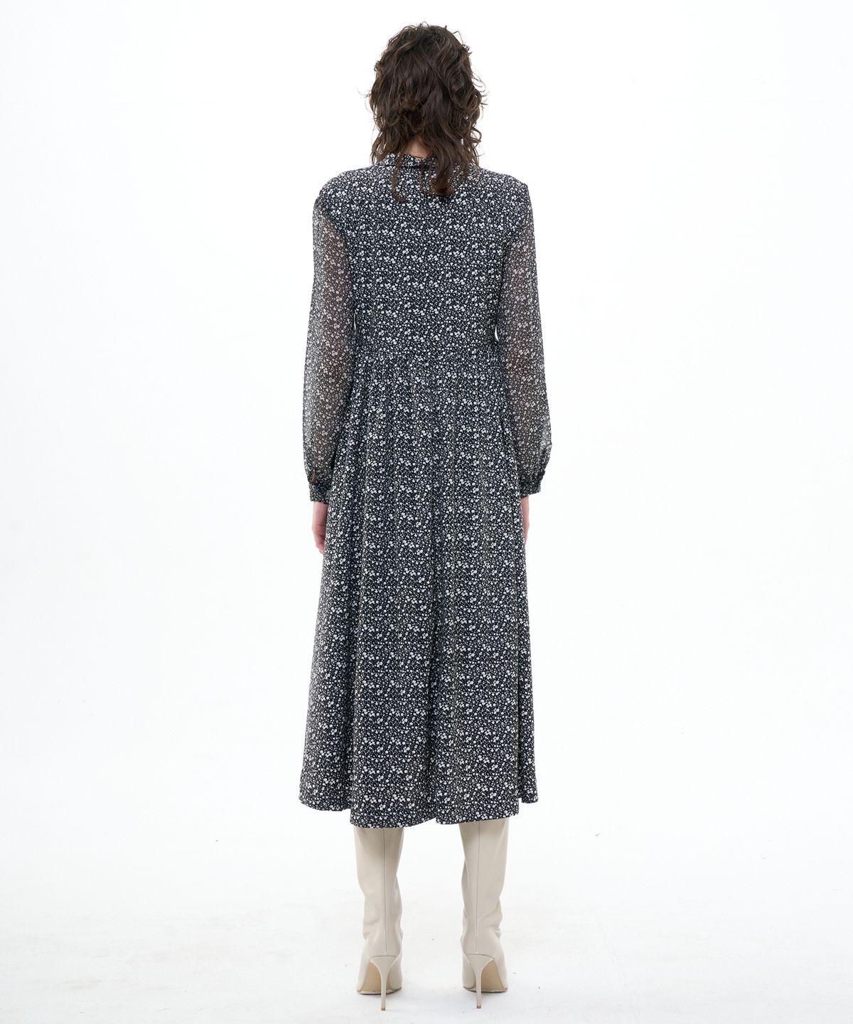 비콰이엇(B QUIET) MAXI TIE NECK DRESS_BLACK WHITE