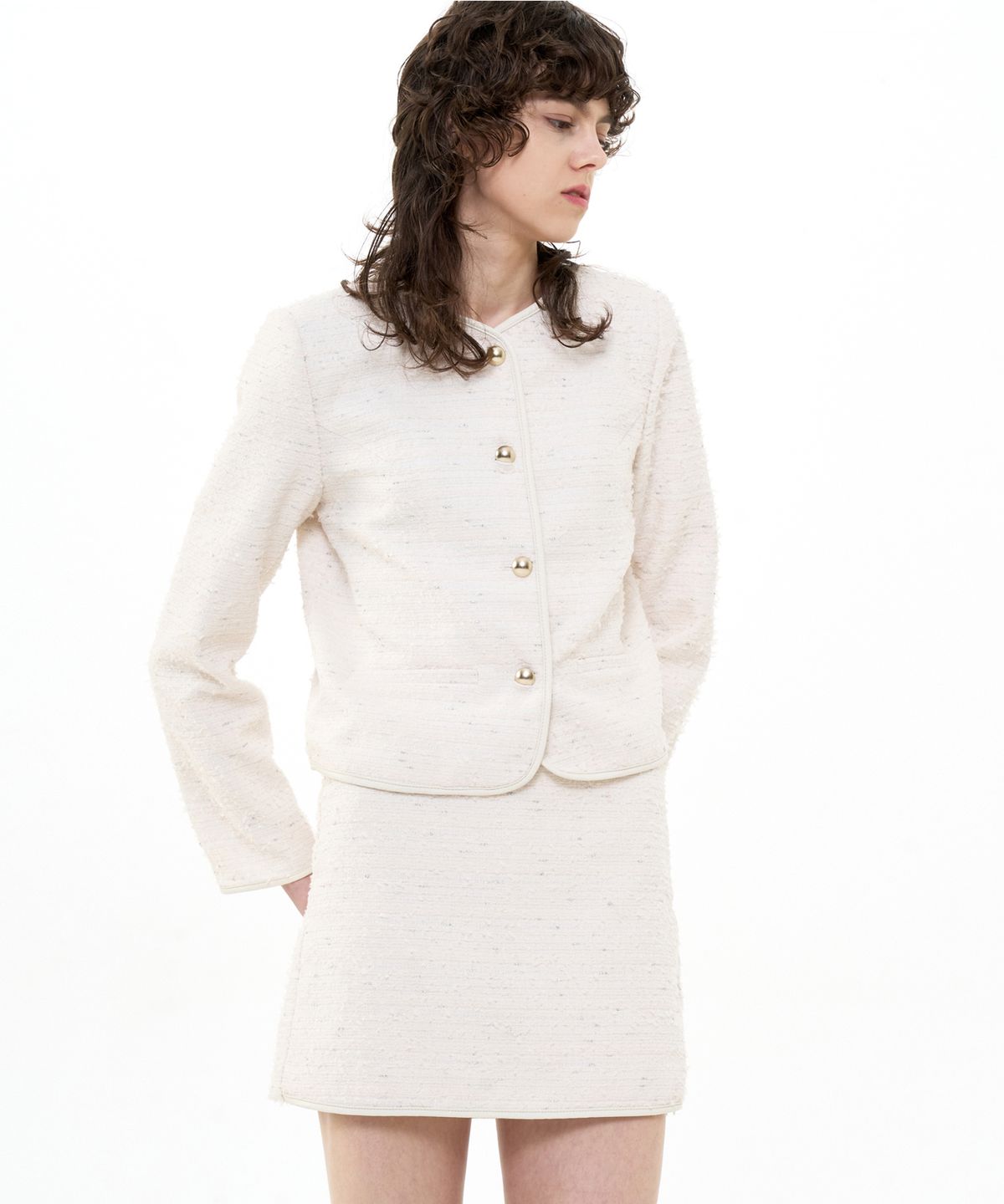 비콰이엇(B QUIET) CROPPED TWEED JACKET_IVORY