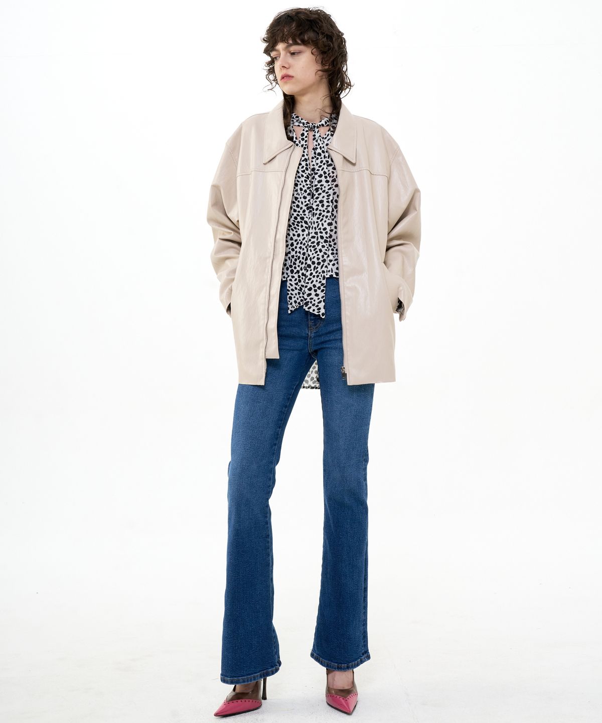 비콰이엇(B QUIET) OVERSIZED FAUX LEATHER JACKET_BEIGE