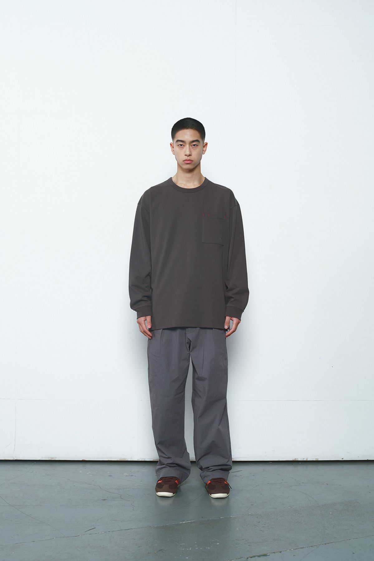 홀리선(HORLISUN) Lawrence Long Sleeve T-shirt Charcoal