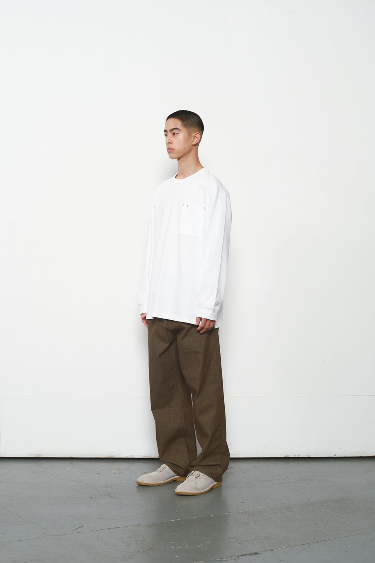 홀리선(HORLISUN) Lawrence Long Sleeve T-shirt White