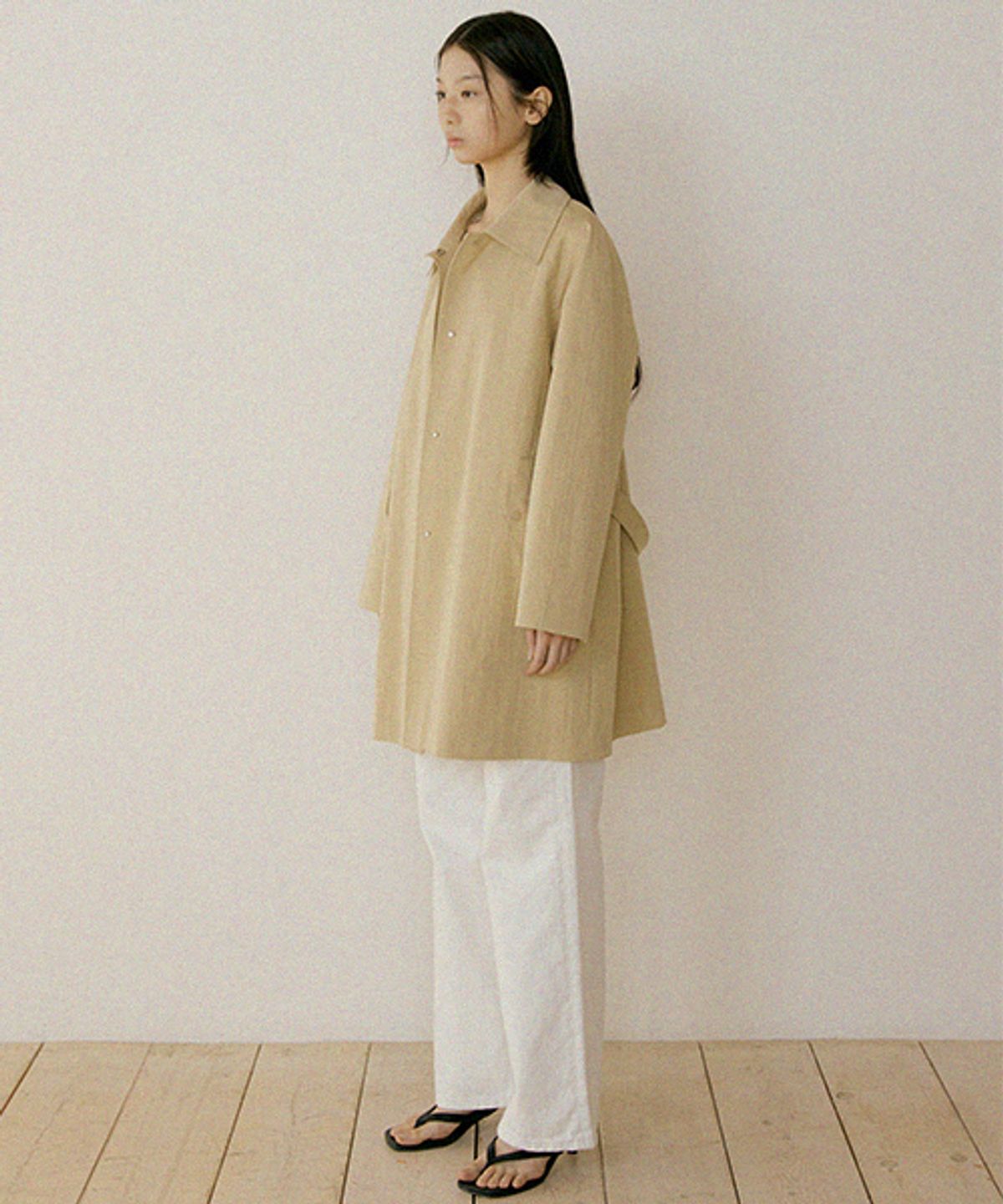 링서울(LINGSEOUL) balmacaan half trench coat-beige