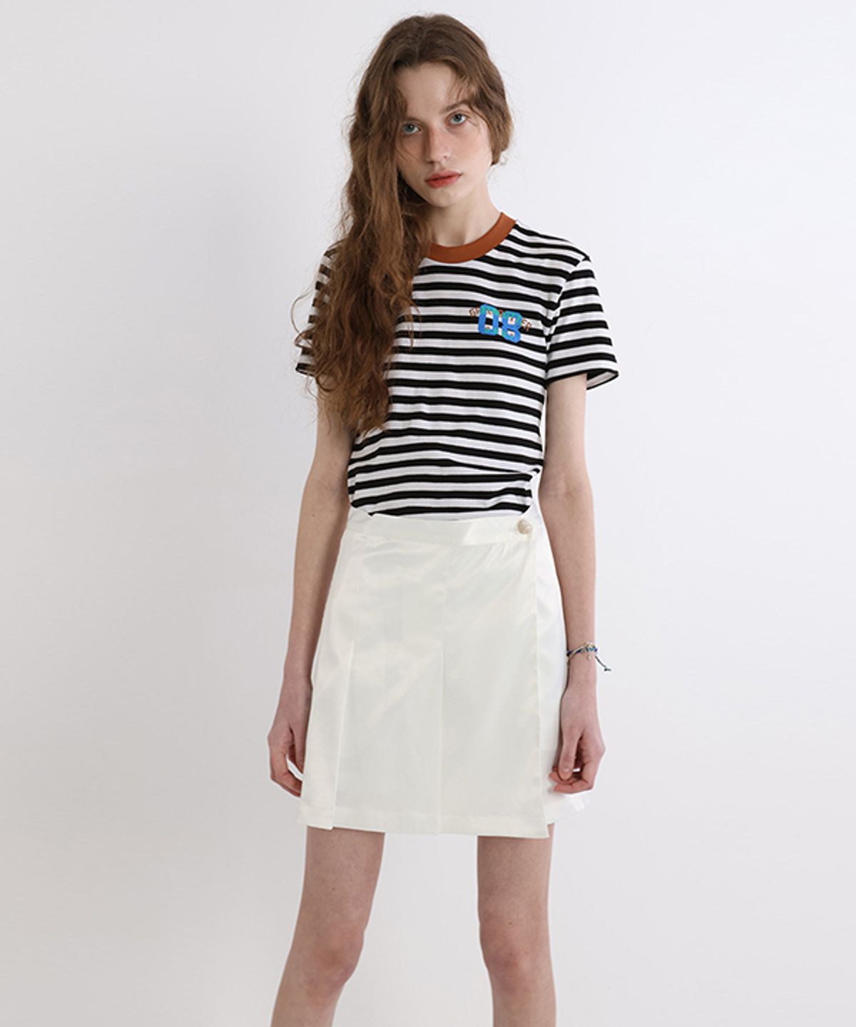 그린버터(GREENBUTTER) Silky Heart Button Skirt (Ivory)