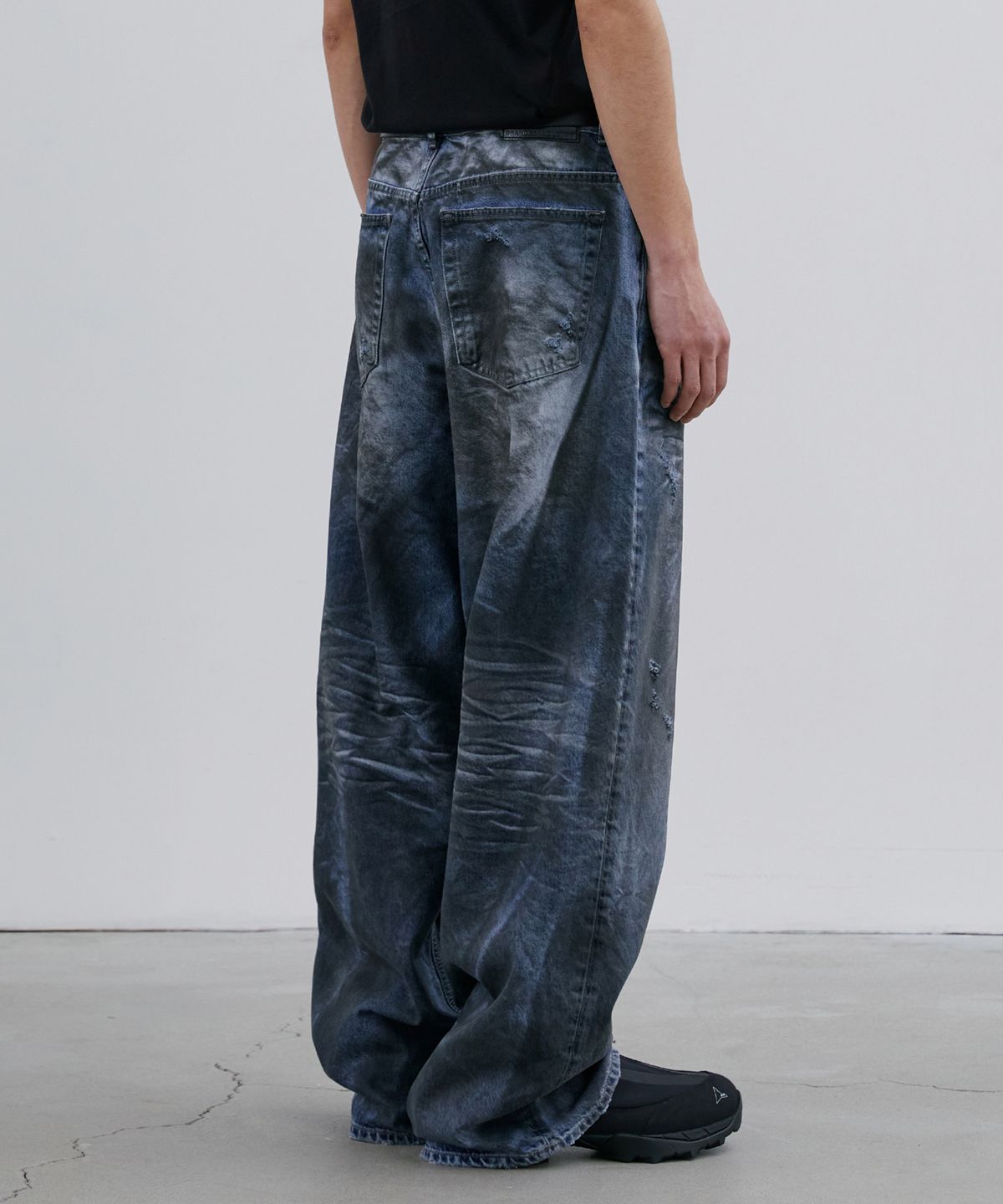 브랜디드(BRANDED) MAX WIDE DENIM PANTS [CRAZY BLUE]