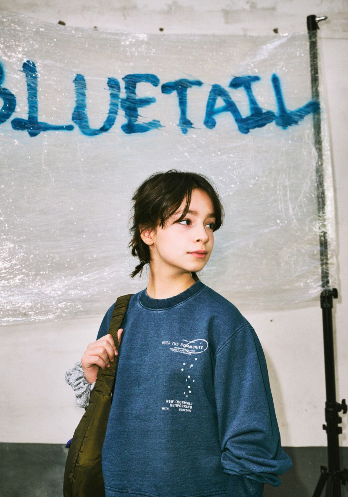 블루테일(BLUETAIL) 인디고 크롭 티셔츠