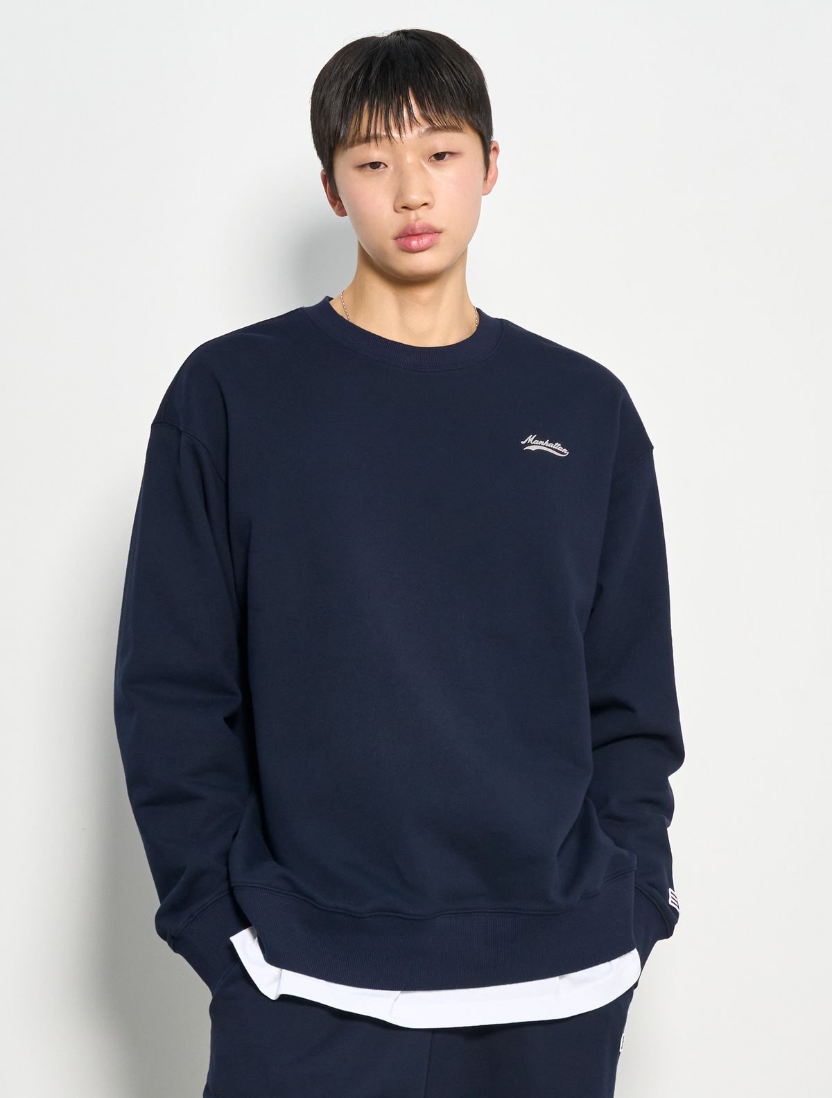 제너럴아이디어(GENERALIDEA) MAN 맨하탄 코지 맨투맨 [NAVY] / SBD1U02009