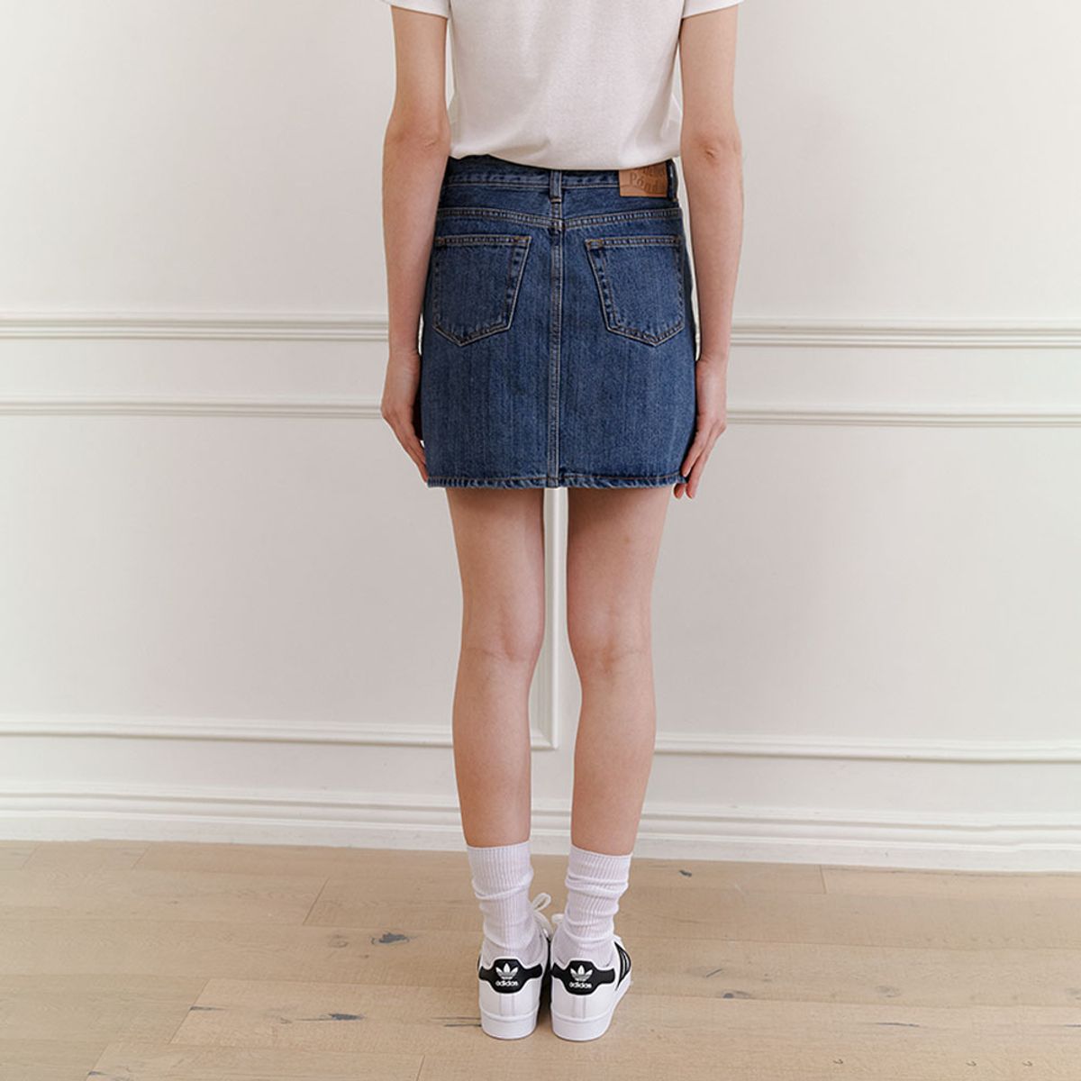 하우스 오브 폰드(HOUSE OF POND) Kaihara fabric denim skirt(Light blue, Mid blue)