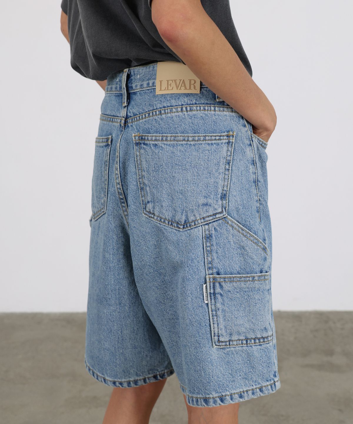 르바(LEVAR) Carpenter Half Denim - Light blue