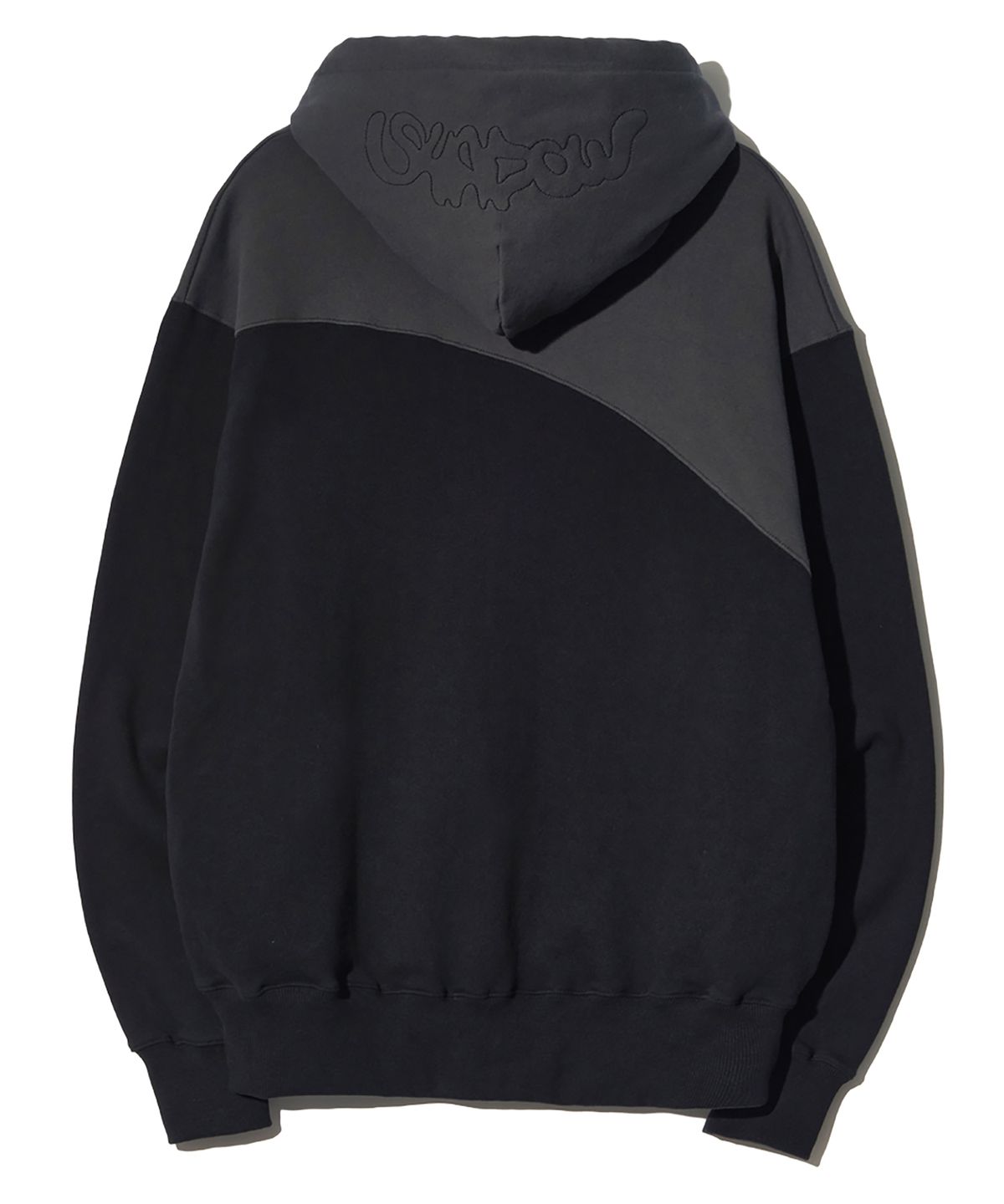 피스메이커(PIECE MAKER) TS SILVER CHARM ZIP HOODIE (BLACK)