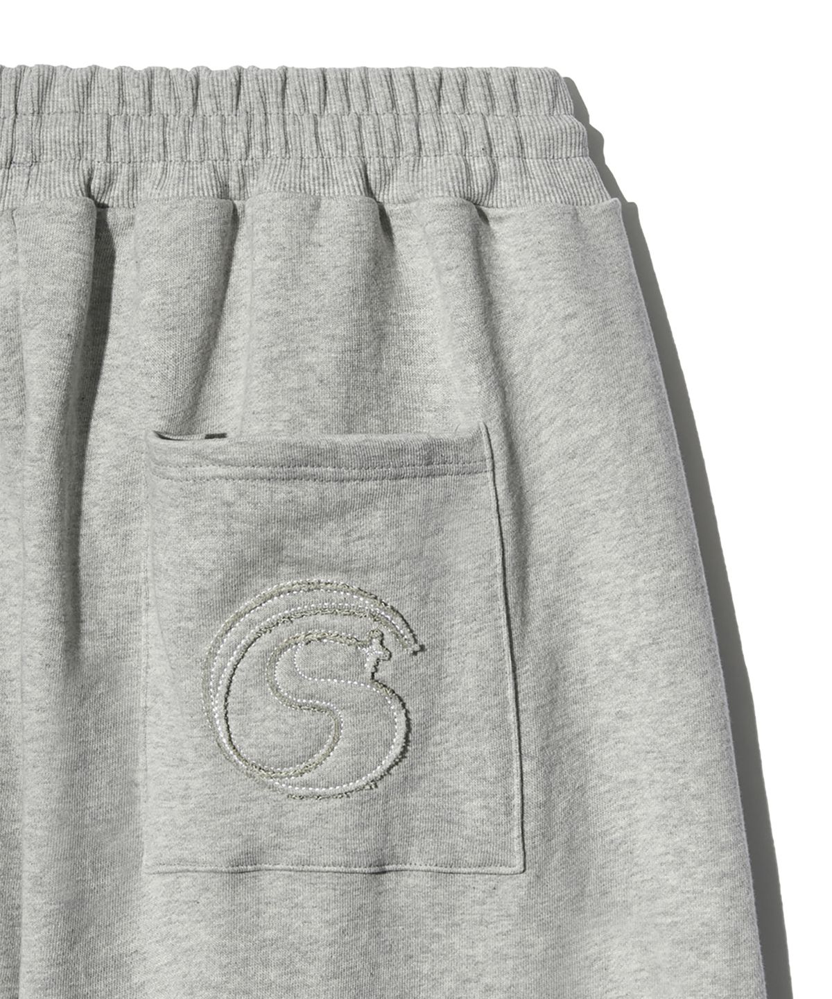피스메이커(PIECE MAKER) TS LOGO APPLIQUE SWEAT PANTS (GREY)