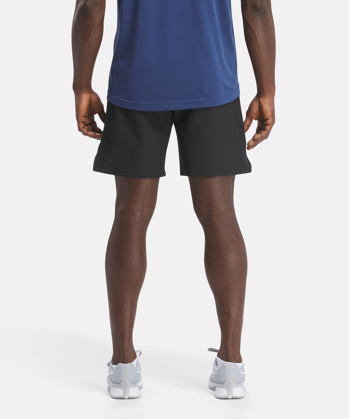 리복(REEBOK) STRENGTH 4.0 쇼츠 - 블랙 / 100075796