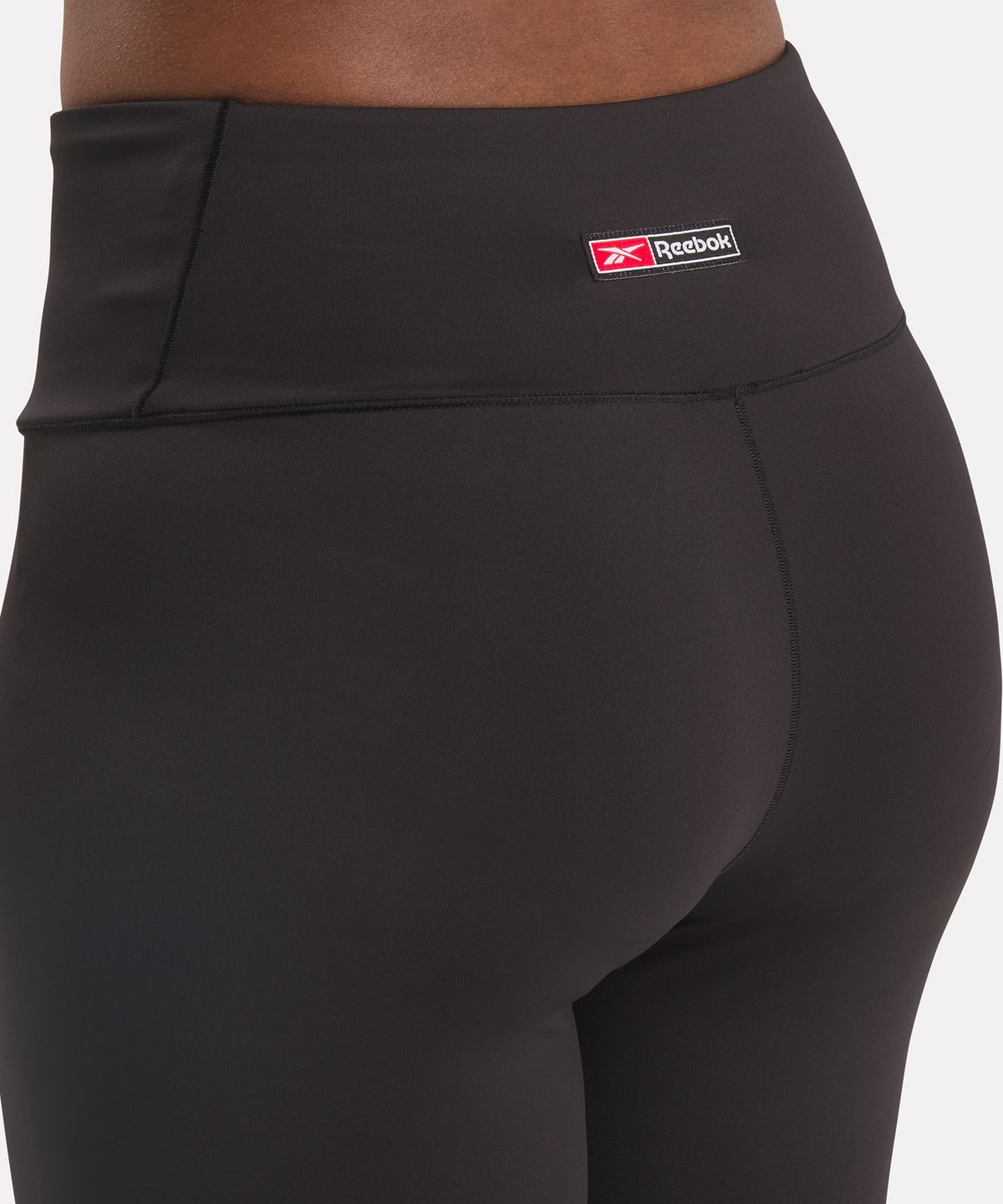 리복(REEBOK) 럭스 볼드 그래픽 레깅스 (W) - 블랙 / 100075366