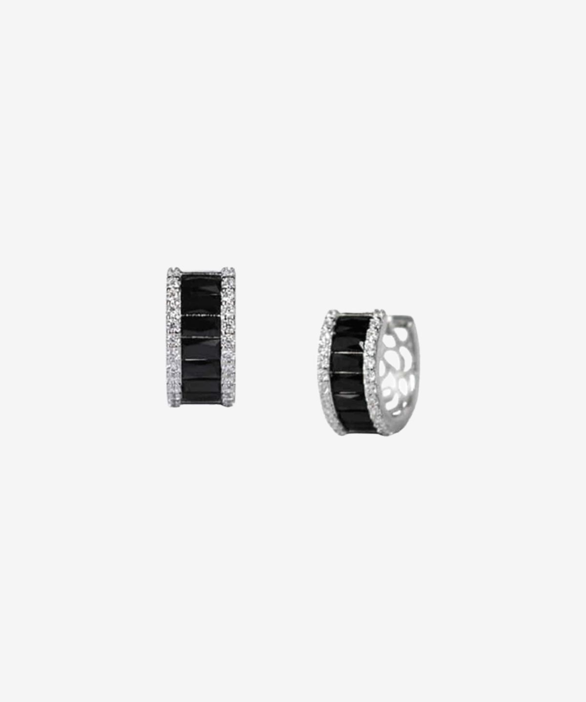 블랙 퍼플(BLACK PURPLE) 크리스탈 유리조각 미니 링 귀걸이_블랙 Crystal Glass Piece Mini Ring Earrings_Black