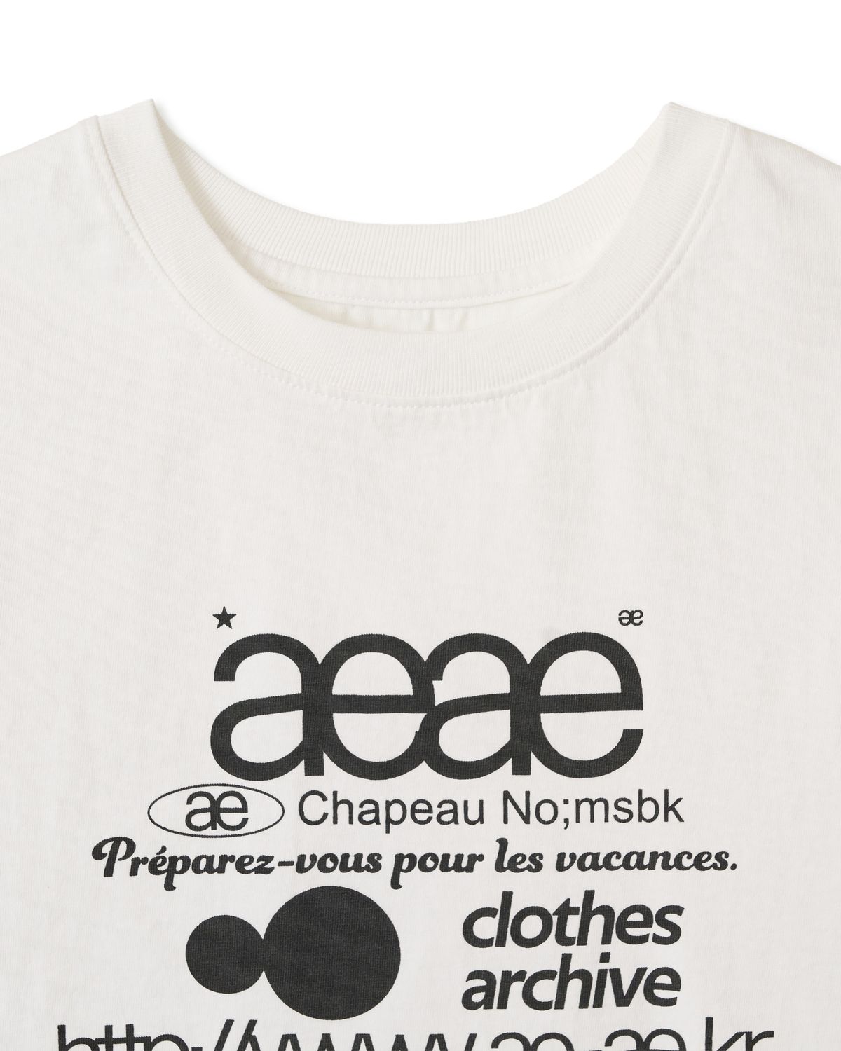 에이이에이이(AEAE) WEB LOGO CROP T-SHIRTS [WHITE]