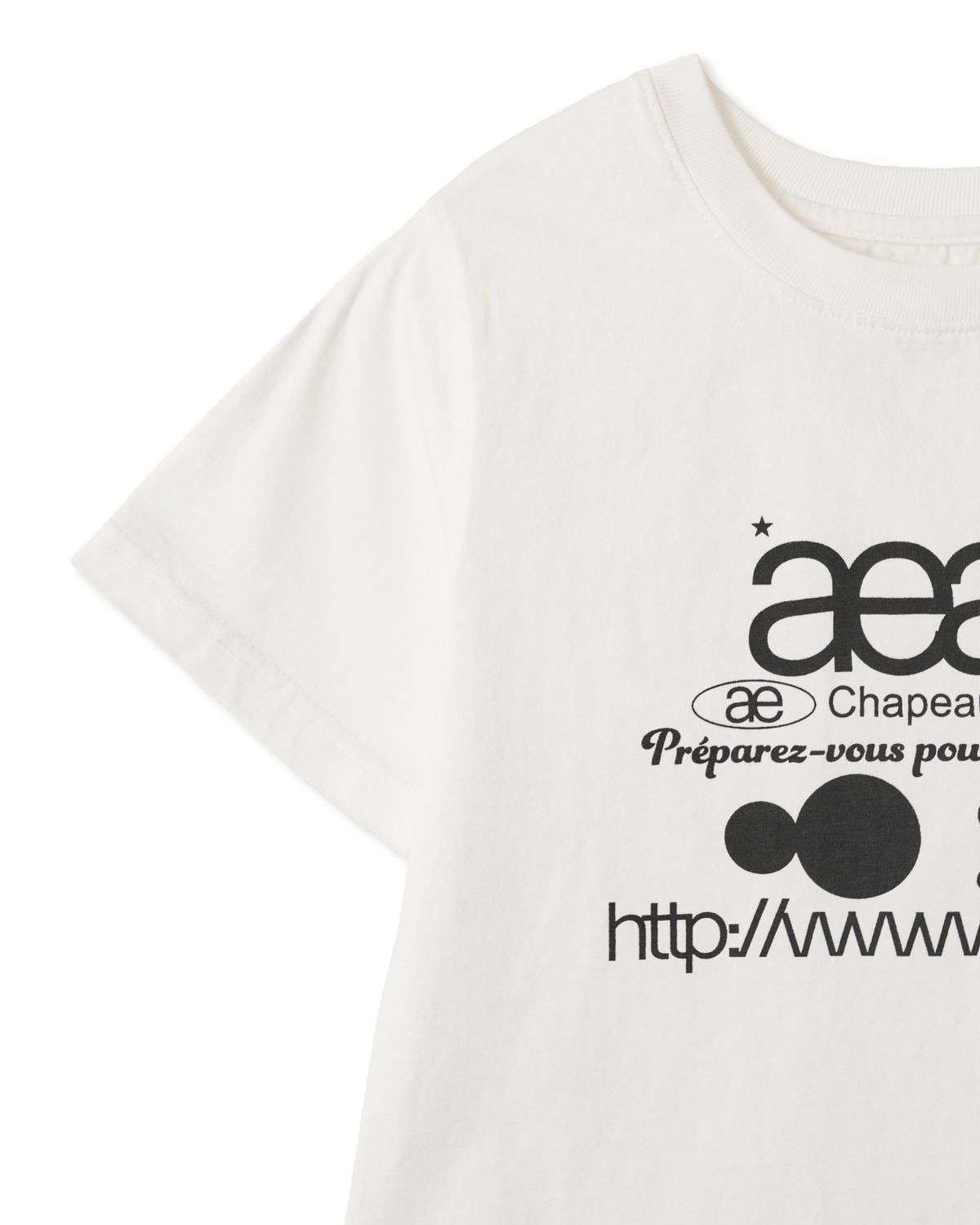 에이이에이이(AEAE) WEB LOGO CROP T-SHIRTS [WHITE]