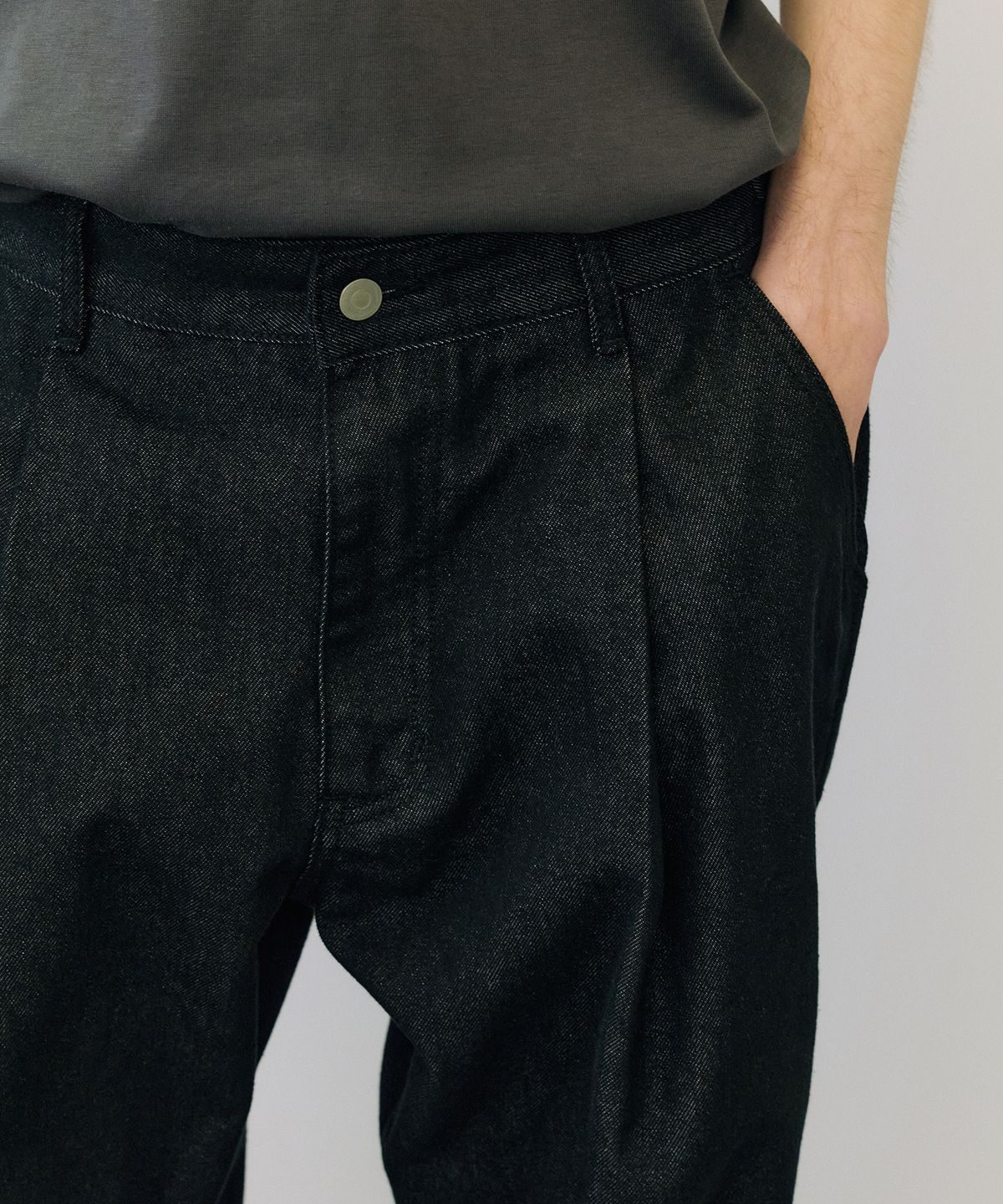 엔도어(ENDOOR) deep tuck washed denim pants (black)