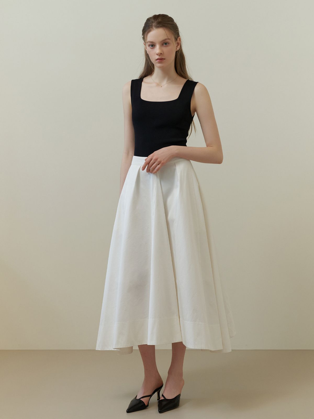 리엘(RE L) Square knit sleeveless (black)
