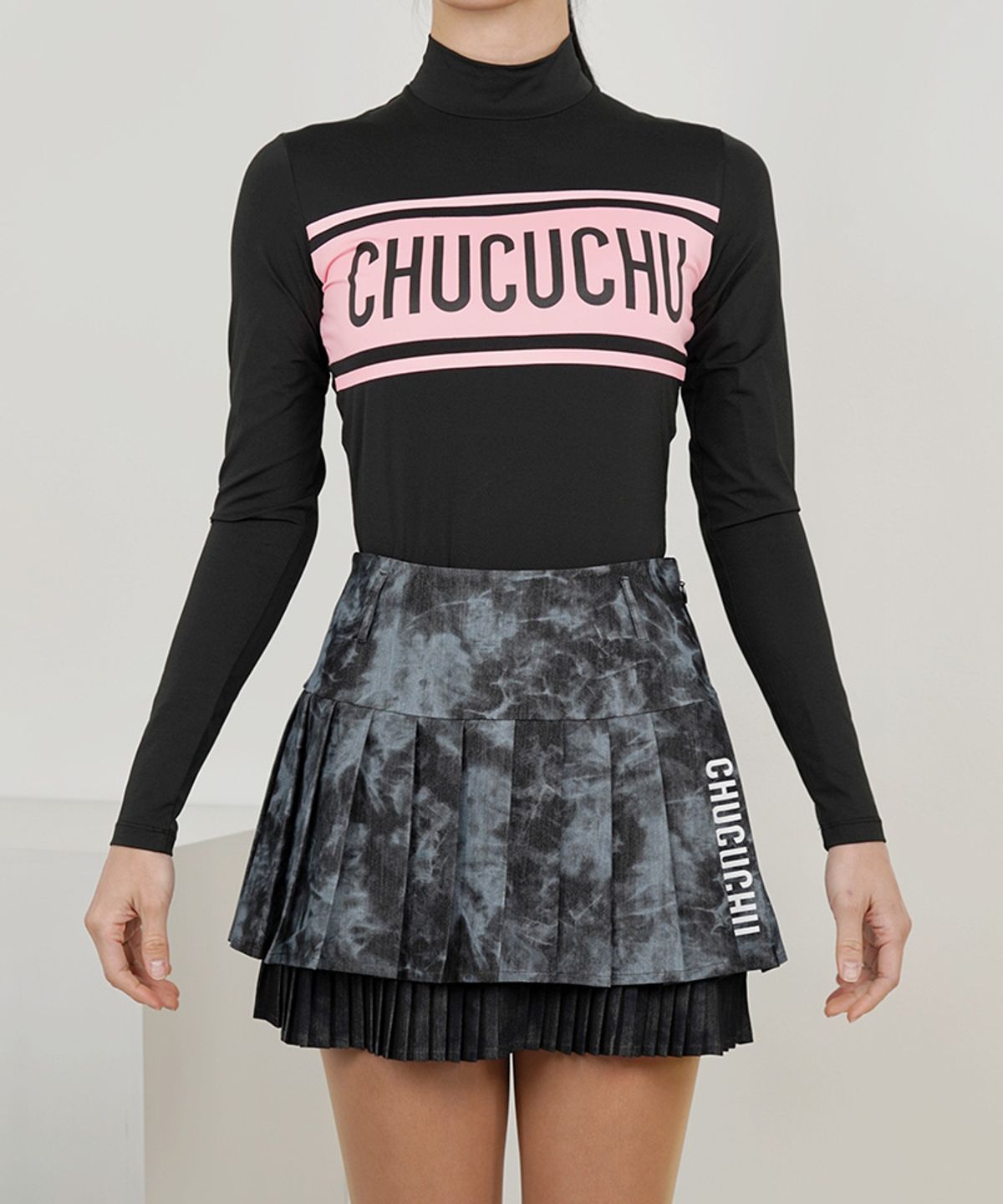 츄쿠츄(CHUCUCHU) C24SS-TS014W 로고 배색 티셔츠