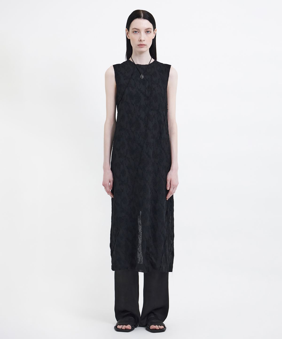 유스(YOUTH) Row-Edge Dress - Black