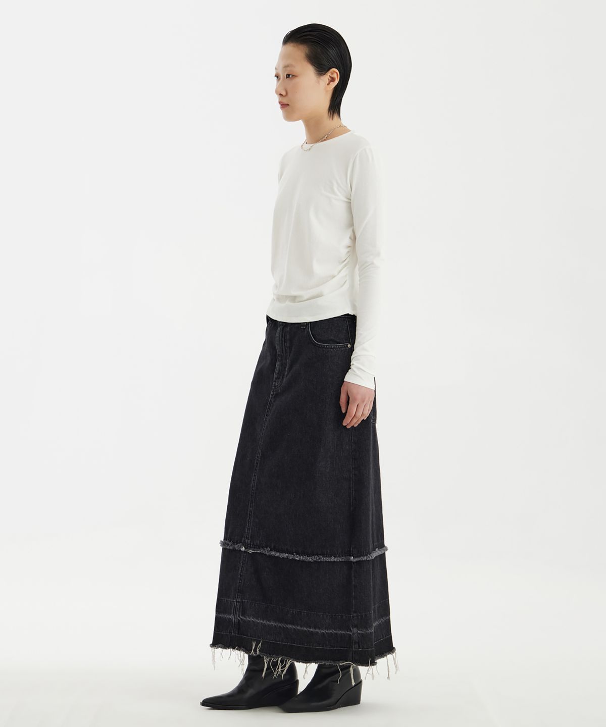 유스(YOUTH) Shirring L/S T-Shirt - White