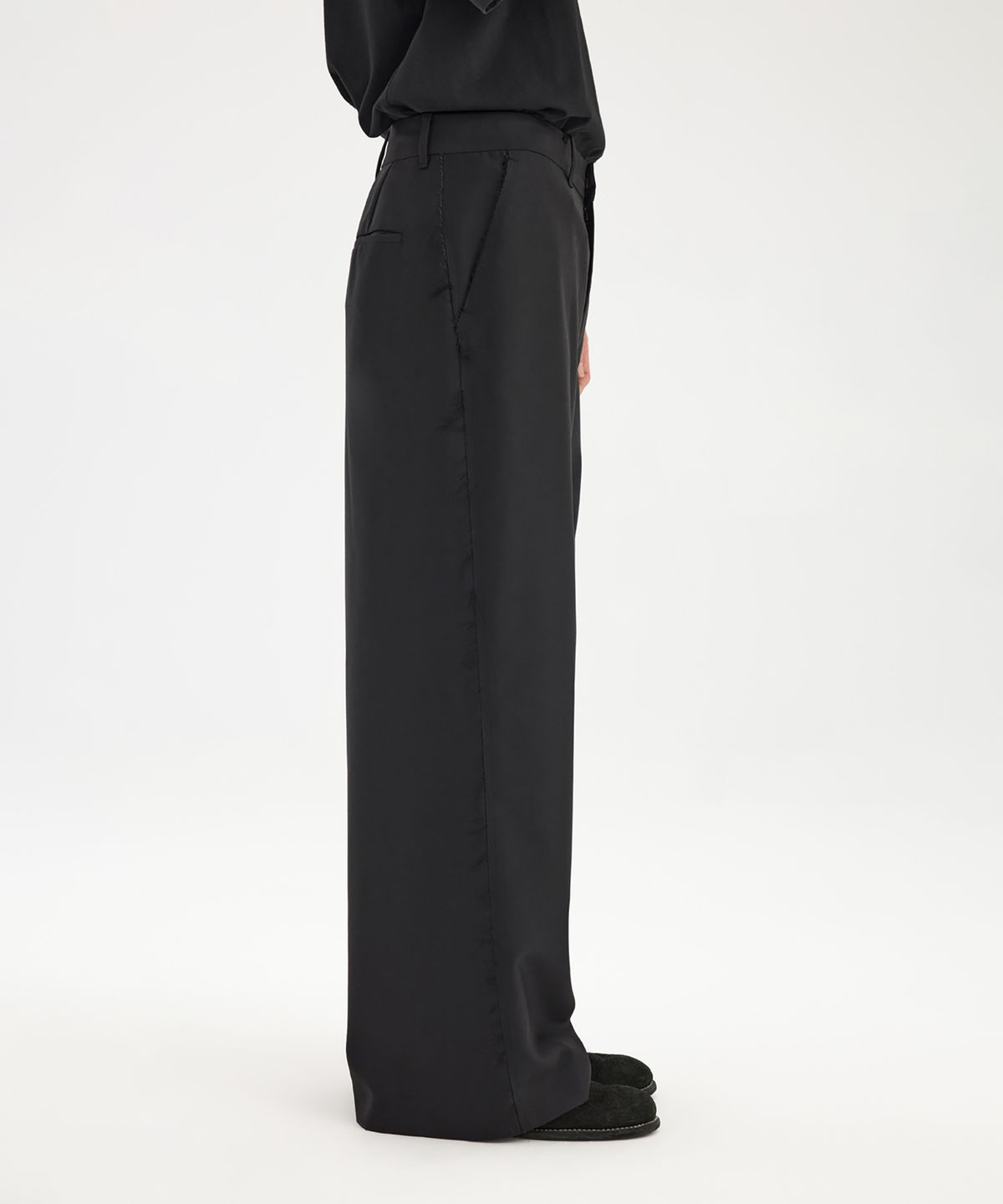 유스(YOUTH) Triple Stitch Wide Trousers - Black