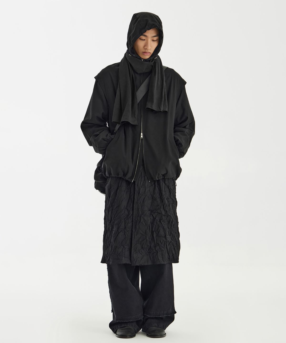 유스(YOUTH) Windbreaker Jacket - Black