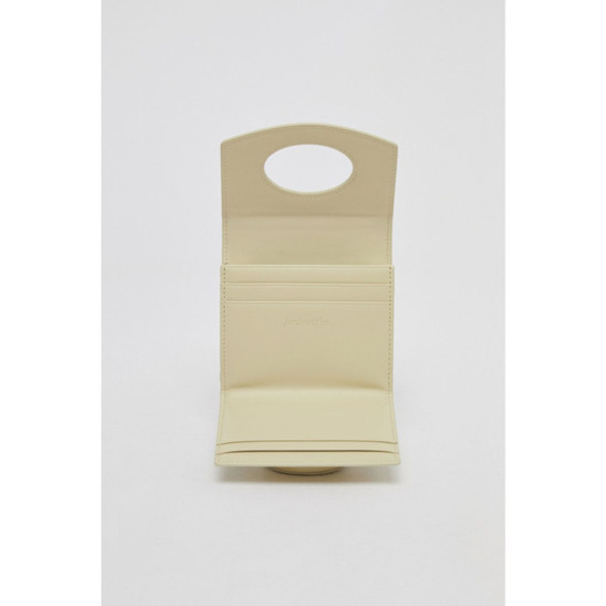 아카이브앱크(ARCHIVEPKE) Oval wallet(Butter)_OVADX25001BTT
