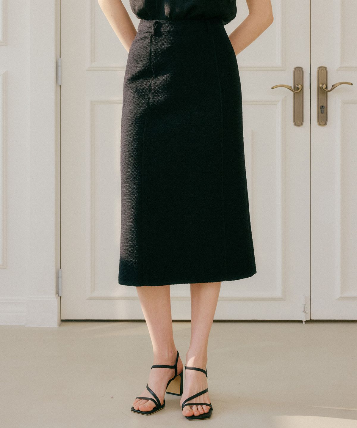 룩캐스트(LOOKAST) 모스 트위드  미디 스커트 / MOSS TWEED MIDI SKIRT_2colors