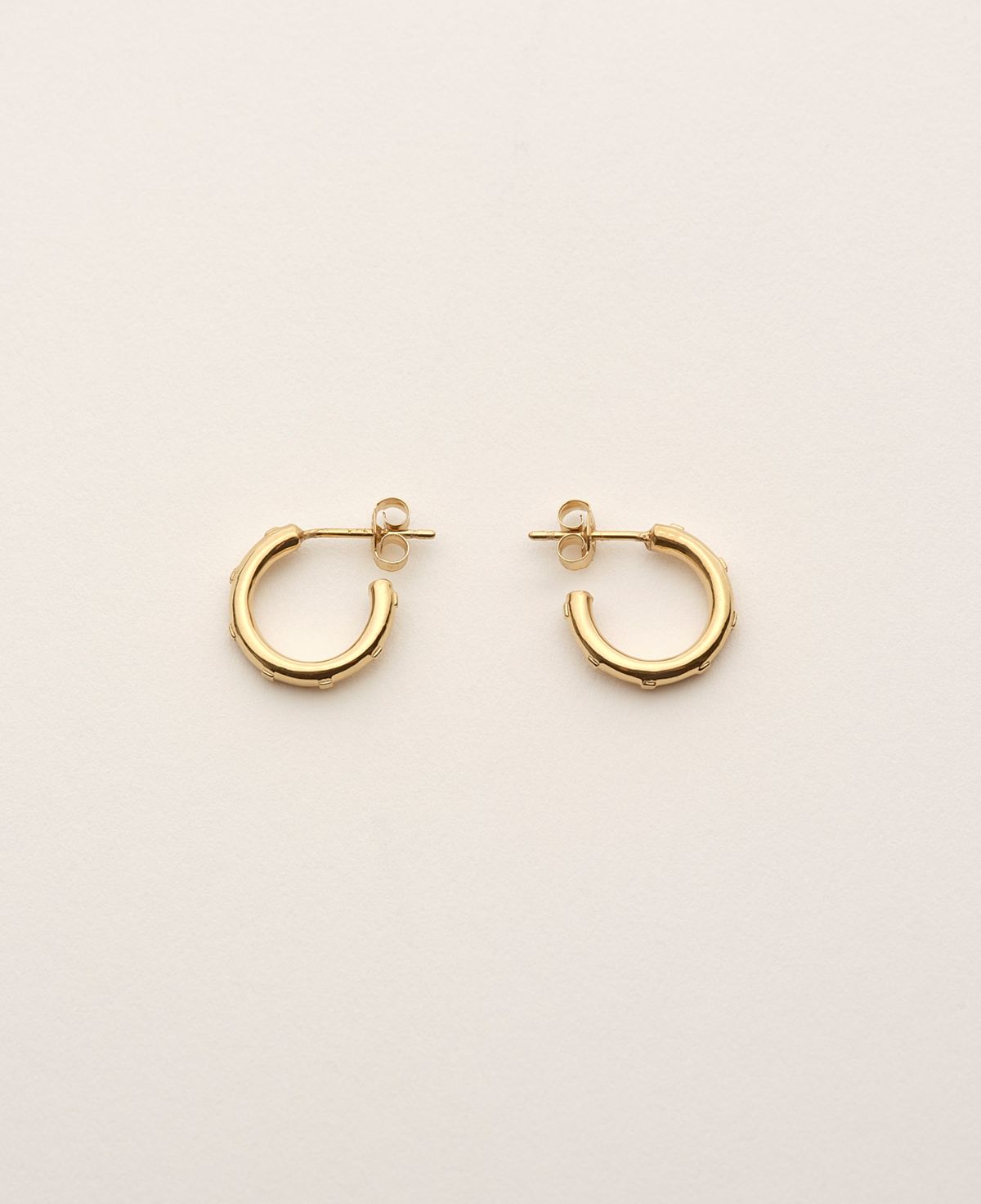 베누아(BENOIT) ER01GL Benoit Square Mini Earrings [Gold]