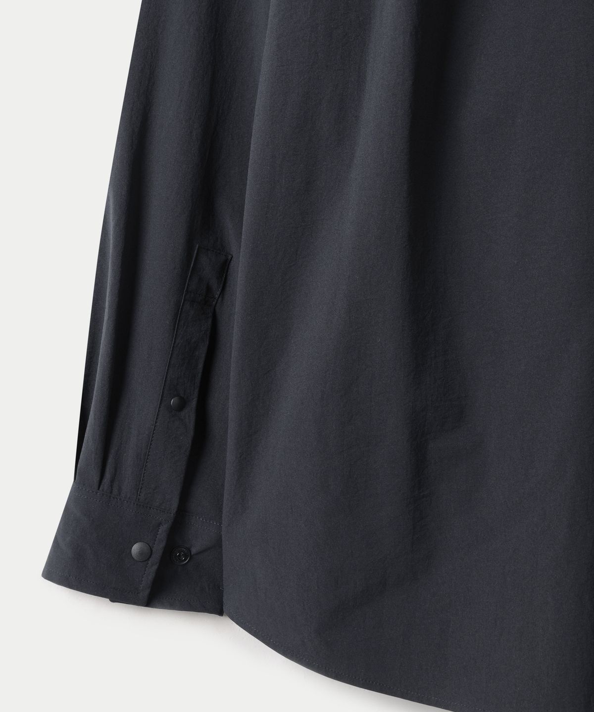 247시리즈(247SERIES) SOLOTEX® 슬레이트 쉘 셔츠 DARK NAVY