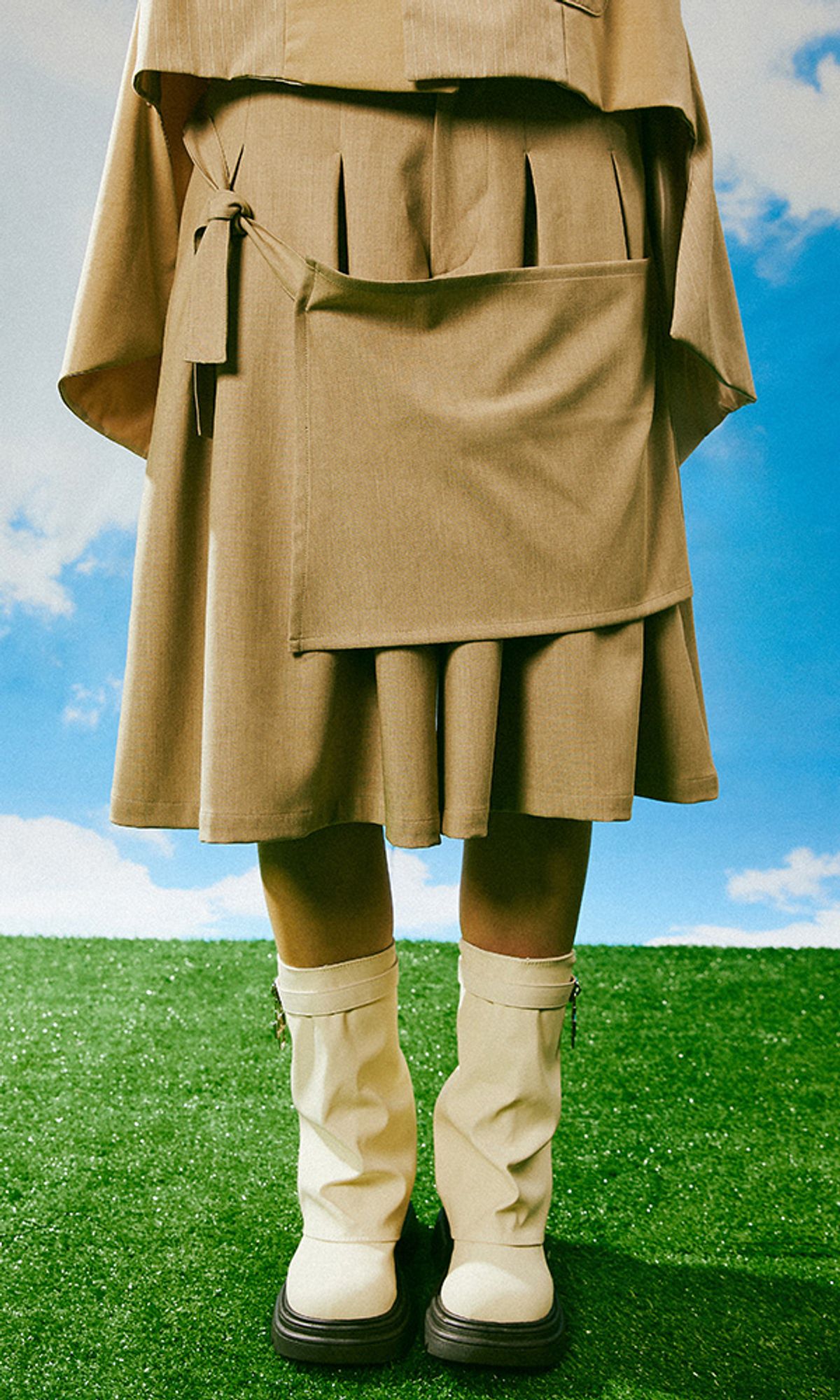 레큘리(RECULER) 앞 덮개 큐롯팬츠 Beige