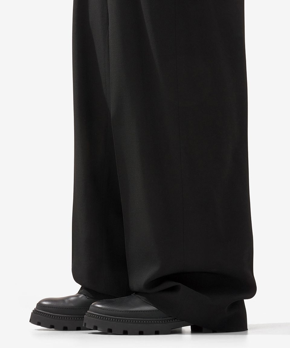 MUSINSA | BALENCIAGA Skater Taylor Pants - Black / 768544TPT031000