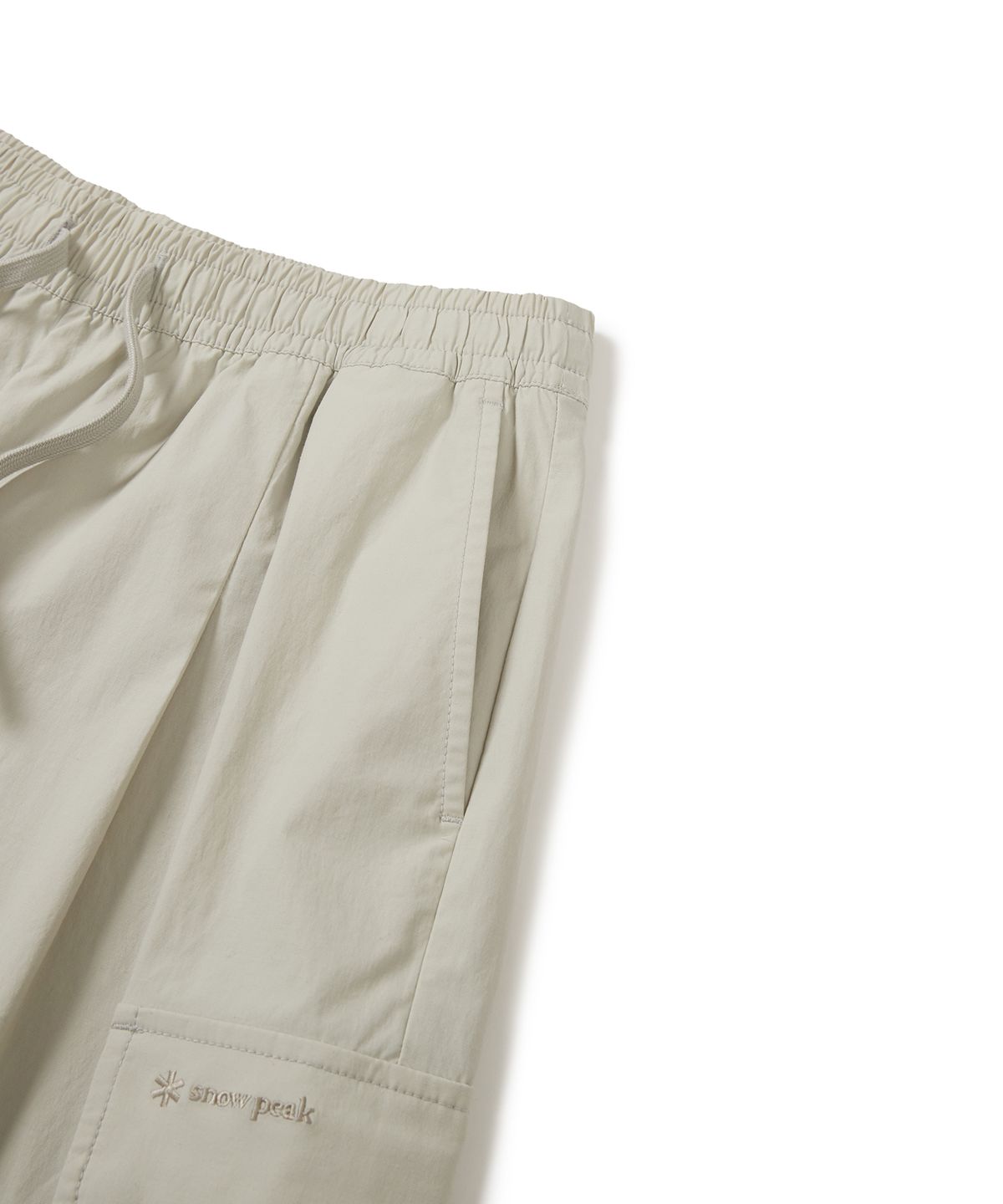 스노우피크 어패럴(SNOWPEAK APPAREL) 클랜드 여성 우븐 카고 반바지 Light Beige (S24MWDHP11)