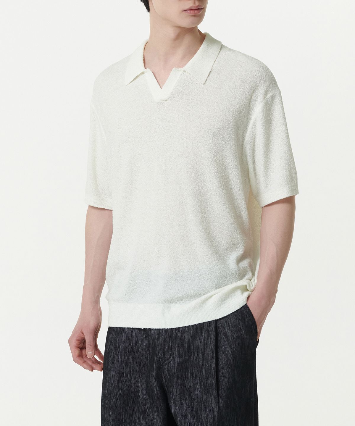 무신사 스탠다드(MUSINSA STANDARD) 부클 슬릿 넥 니티드 폴로 셔츠 [아이보리]