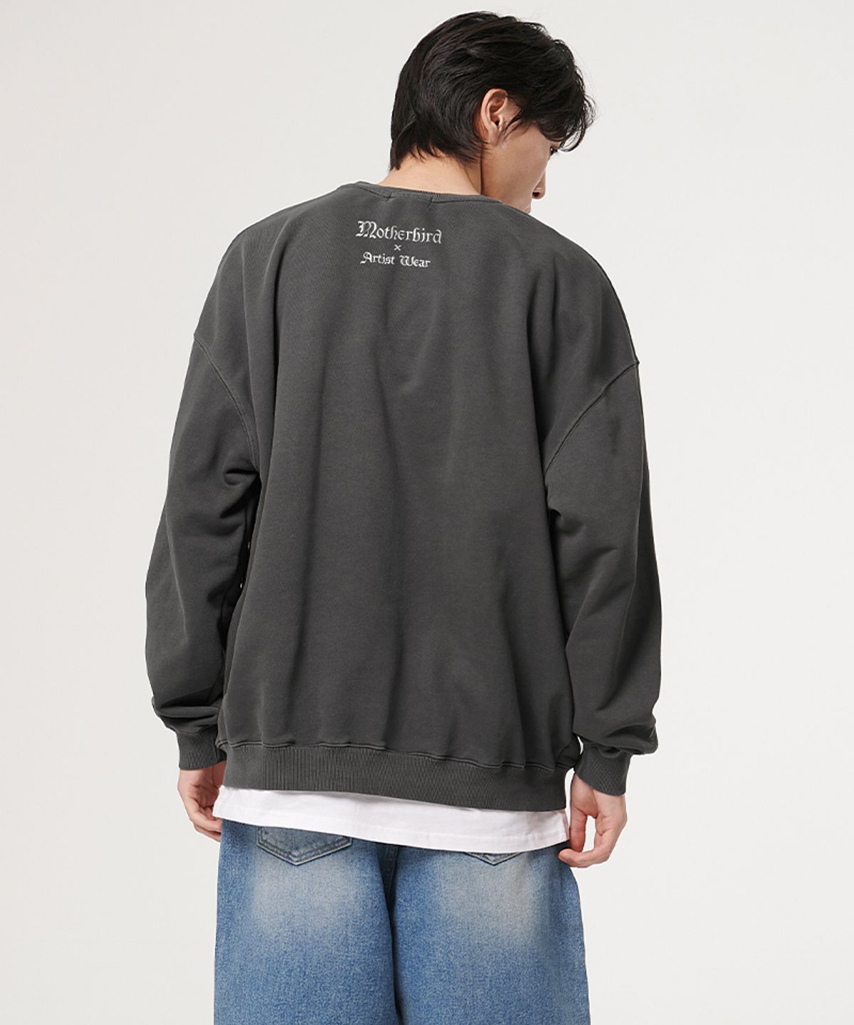 아티스트웨어(ARTISTWEAR) [ATW X 마더버드] 마스터링 피그먼트 맨투맨