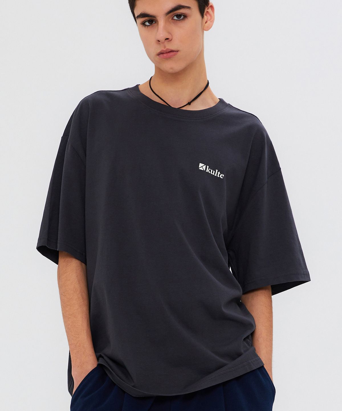쿨트(KULTE) UV MARSEILLE LETTERING T-SHIRT GREY