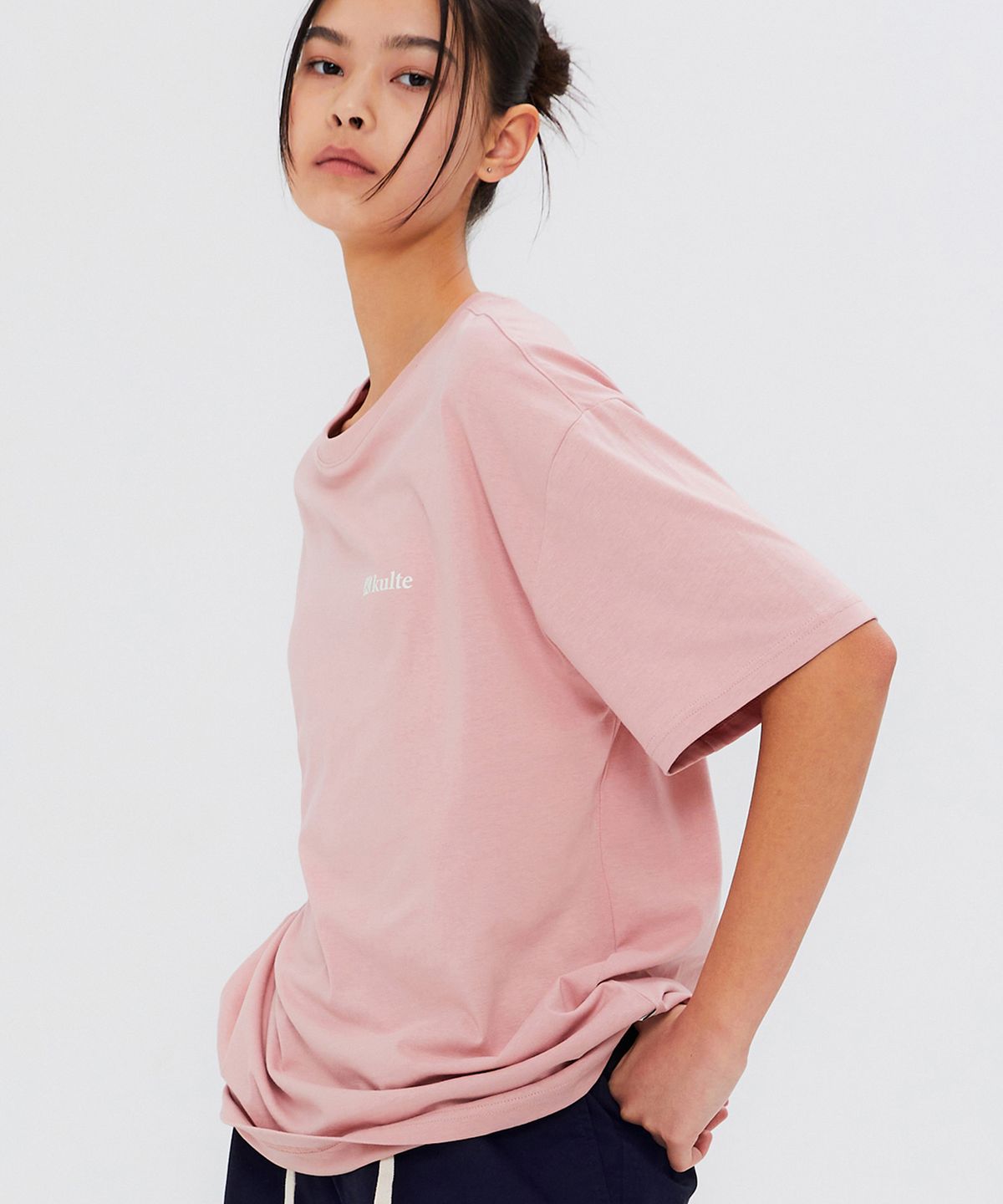 쿨트(KULTE) UV MARSEILLE LETTERING T-SHIRT PINK