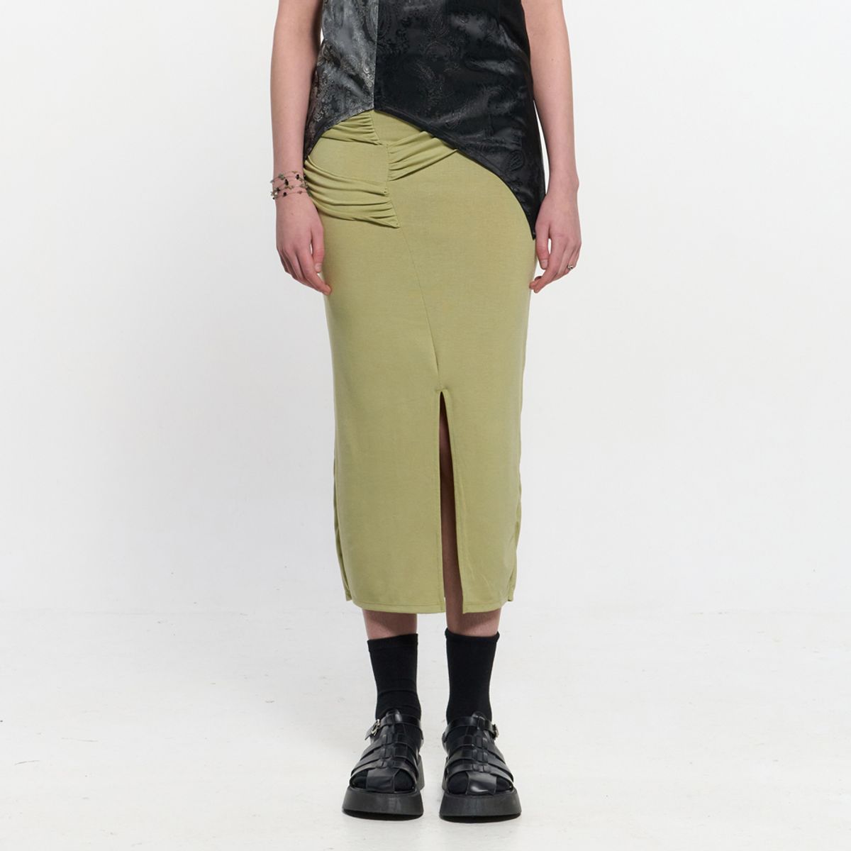 킴지수(KIMZISU) Shirring Layered Slit Skirt _ OLIVE GREEN
