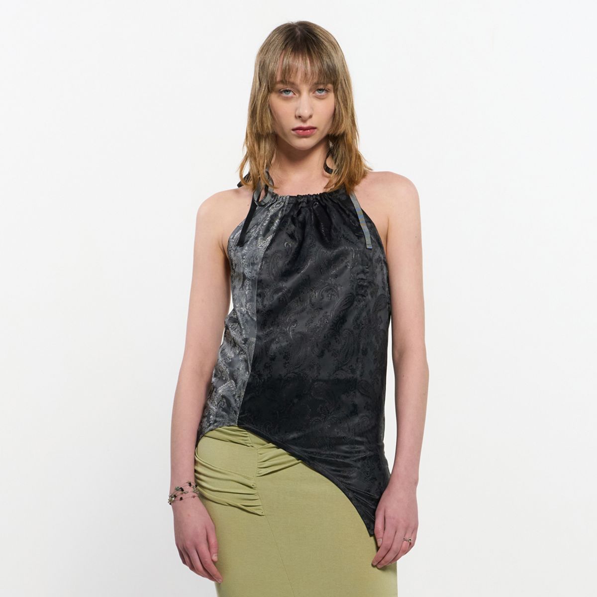 킴지수(KIMZISU) Two Tone Ribbon Paisely Halter-neck Top _ BLACK