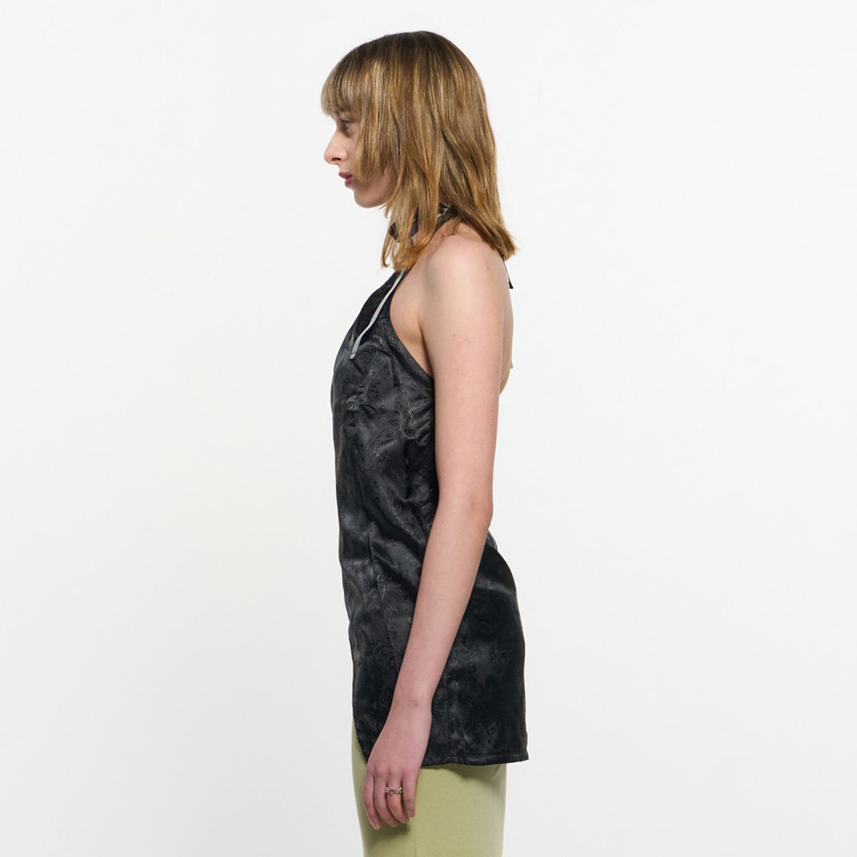 킴지수(KIMZISU) Two Tone Ribbon Paisely Halter-neck Top _ BLACK