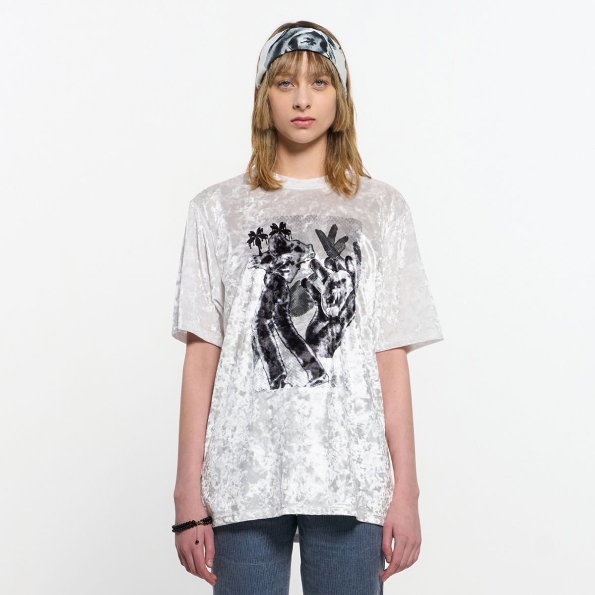킴지수(KIMZISU) Velvet print Oversized T-Shirt _ WHITE