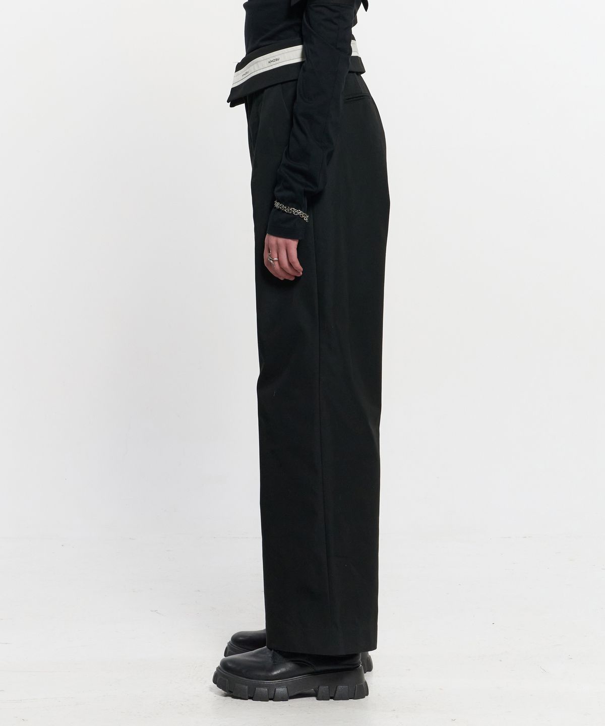 킴지수(KIMZISU) Fold Over Wide Slacks _ BLACK