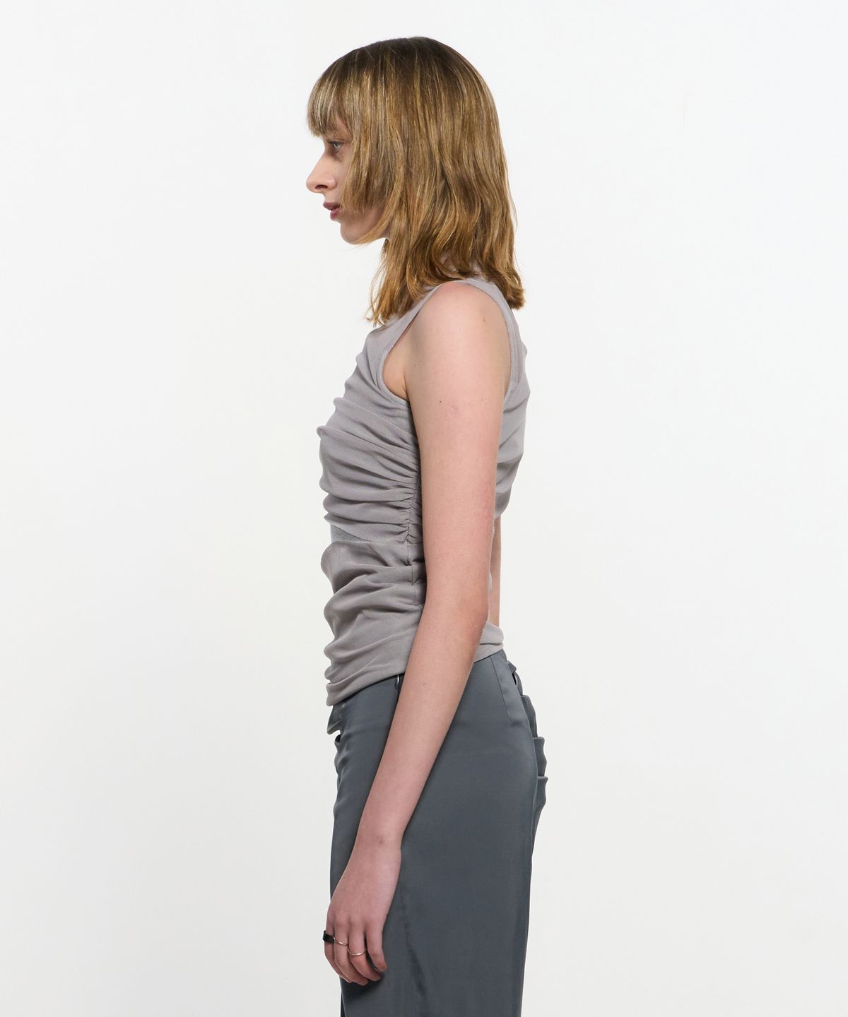 킴지수(KIMZISU) Layered Sleeveless _ GREY