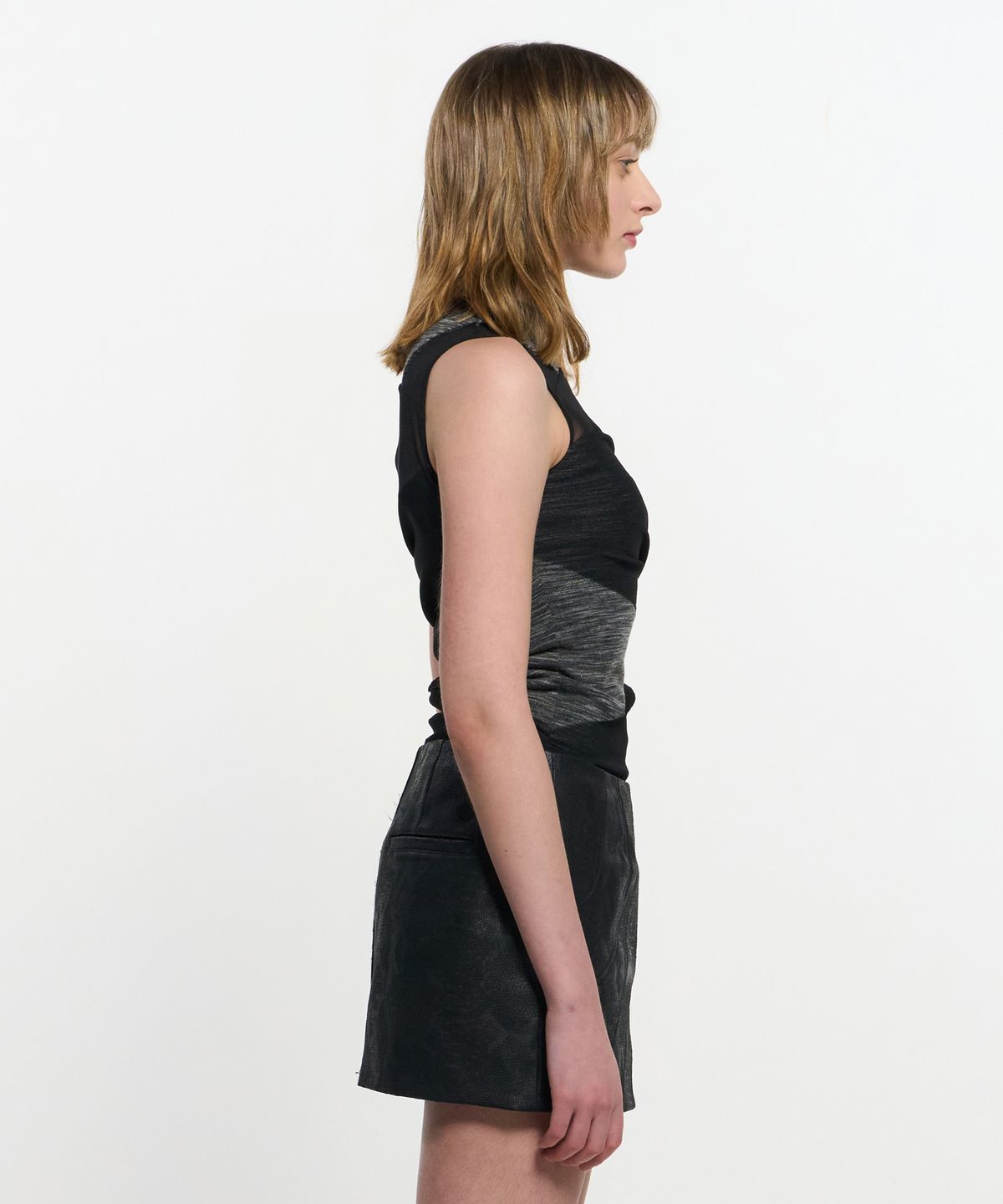 킴지수(KIMZISU) Layered Sleeveless _ BLACK