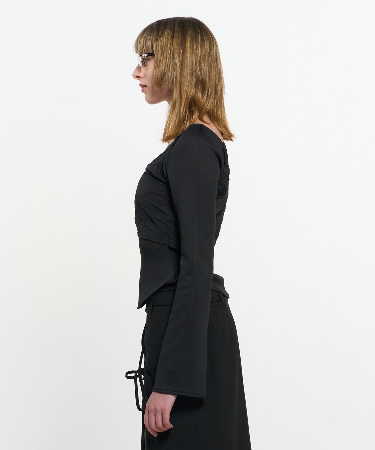킴지수(KIMZISU) Cross-Draped Top _ BLACK