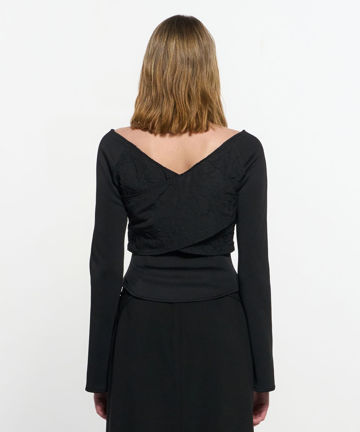 킴지수(KIMZISU) Cross-Draped Top _ BLACK
