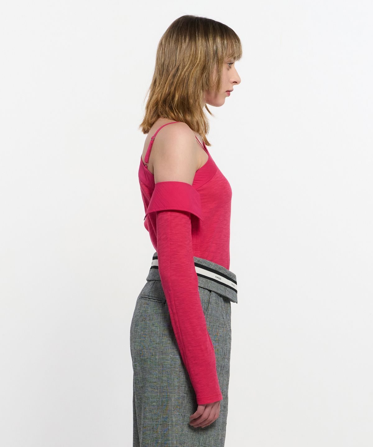 킴지수(KIMZISU) Detachable Sleeve One Shoulder Top _ PINK