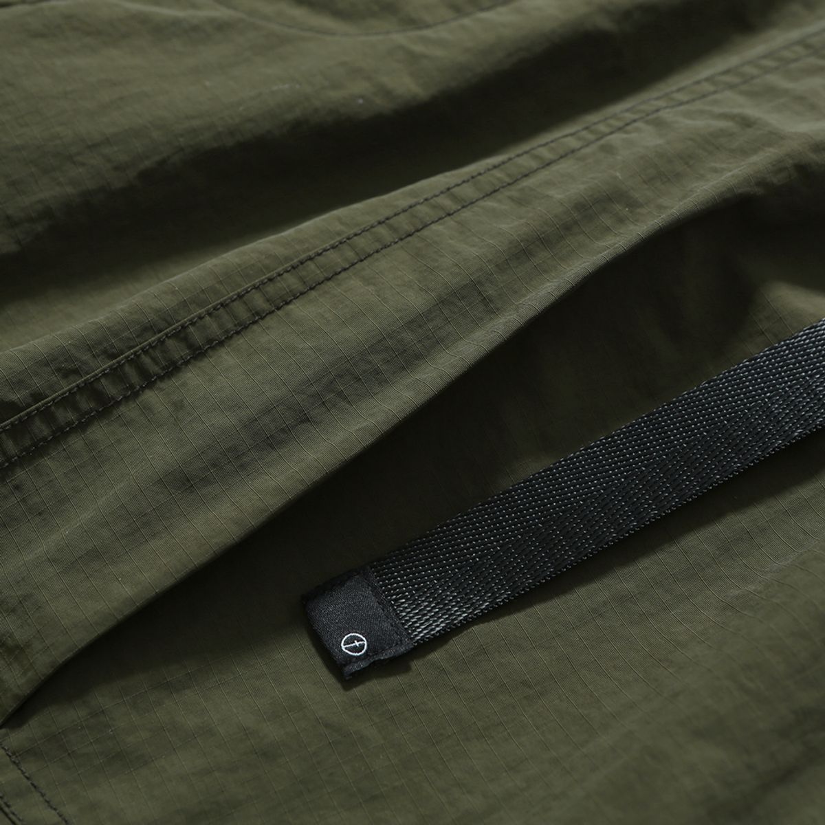 모이프(MOIF) [SS24]OVER FTG PANTS / OLIVE RIPSTOP