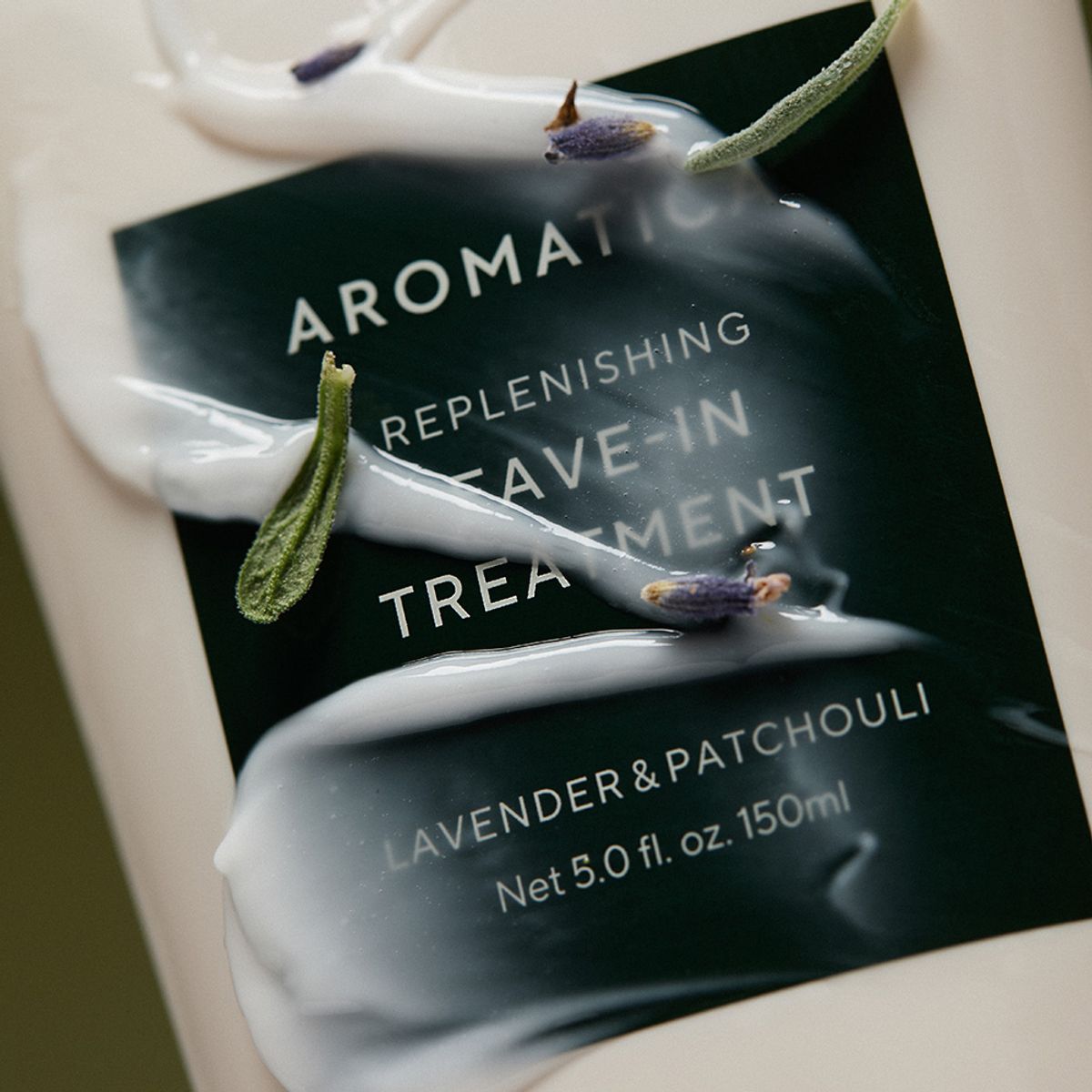 아로마티카(AROMATICA) 리플레니싱 리브-인 헤어 트리트먼트 라벤더&패츌리 150ML