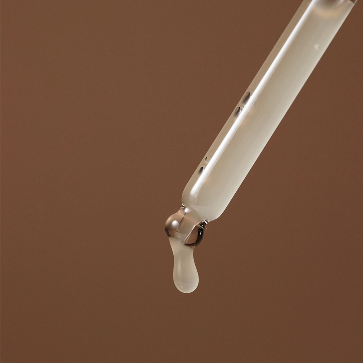 아로마티카(AROMATICA) 바이탈라이징 로즈마리 탄력 앰플 30ML